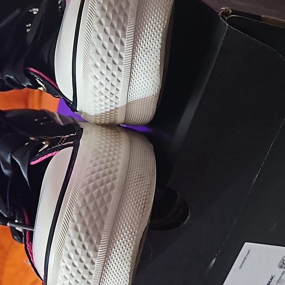 Converse Chuck 70 Hi Black Pink - Picture 4 of 12